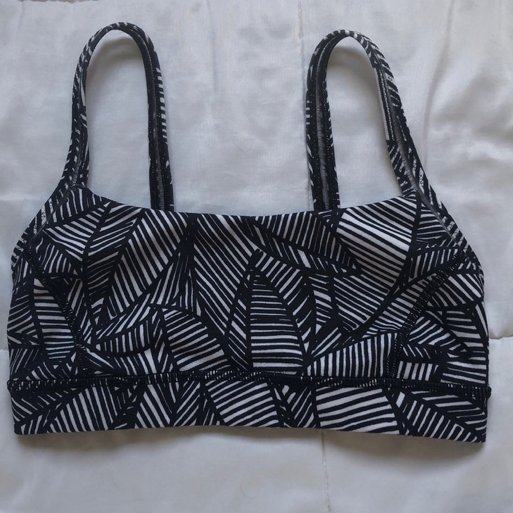 Black and white Lulu lemon sports bra!